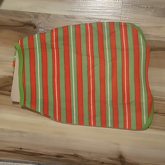 Pet Grinch Christmas Velcro Closure Top NWT - Picture 3 of 5